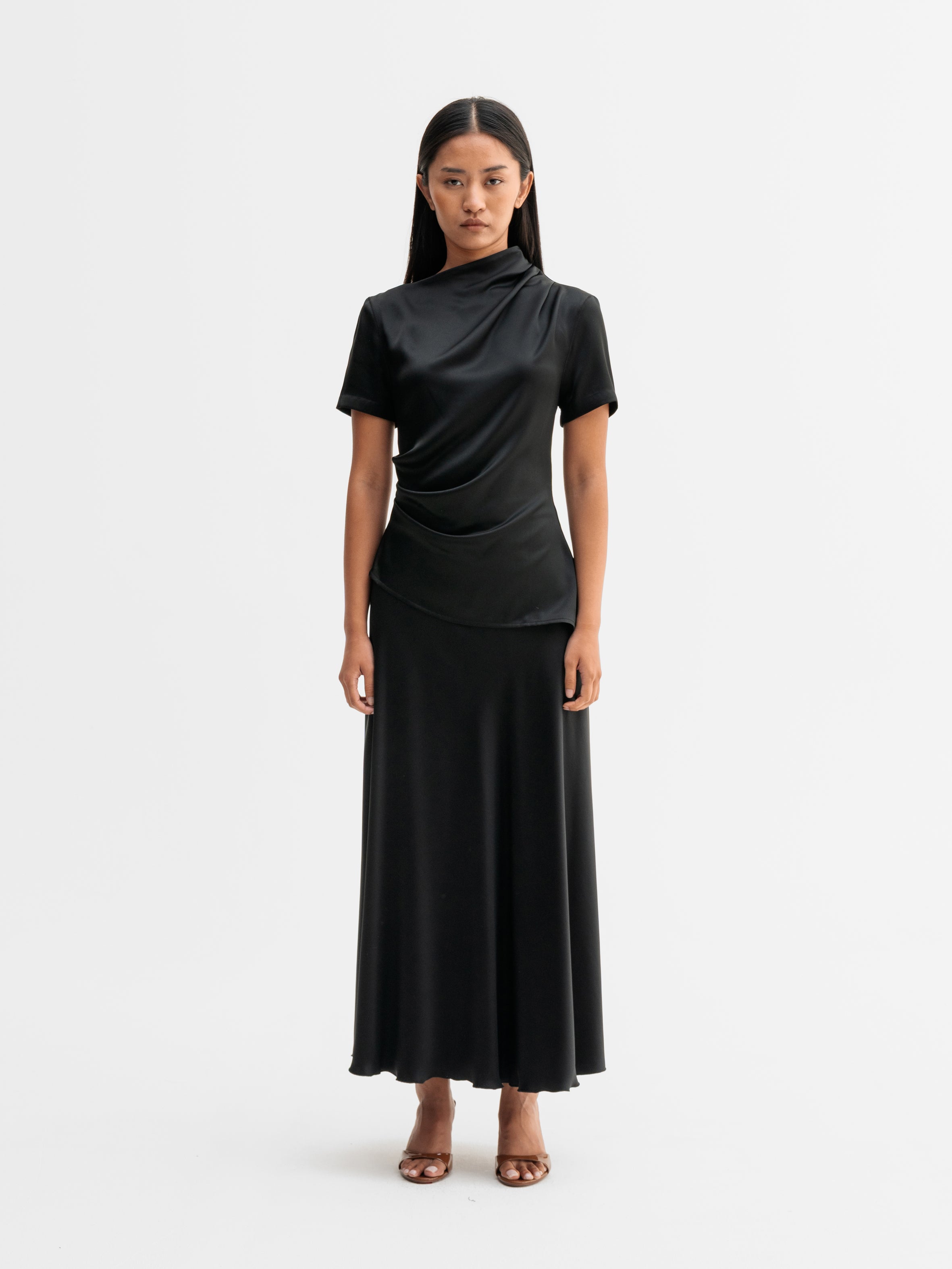 Lizi Satin Tee Black