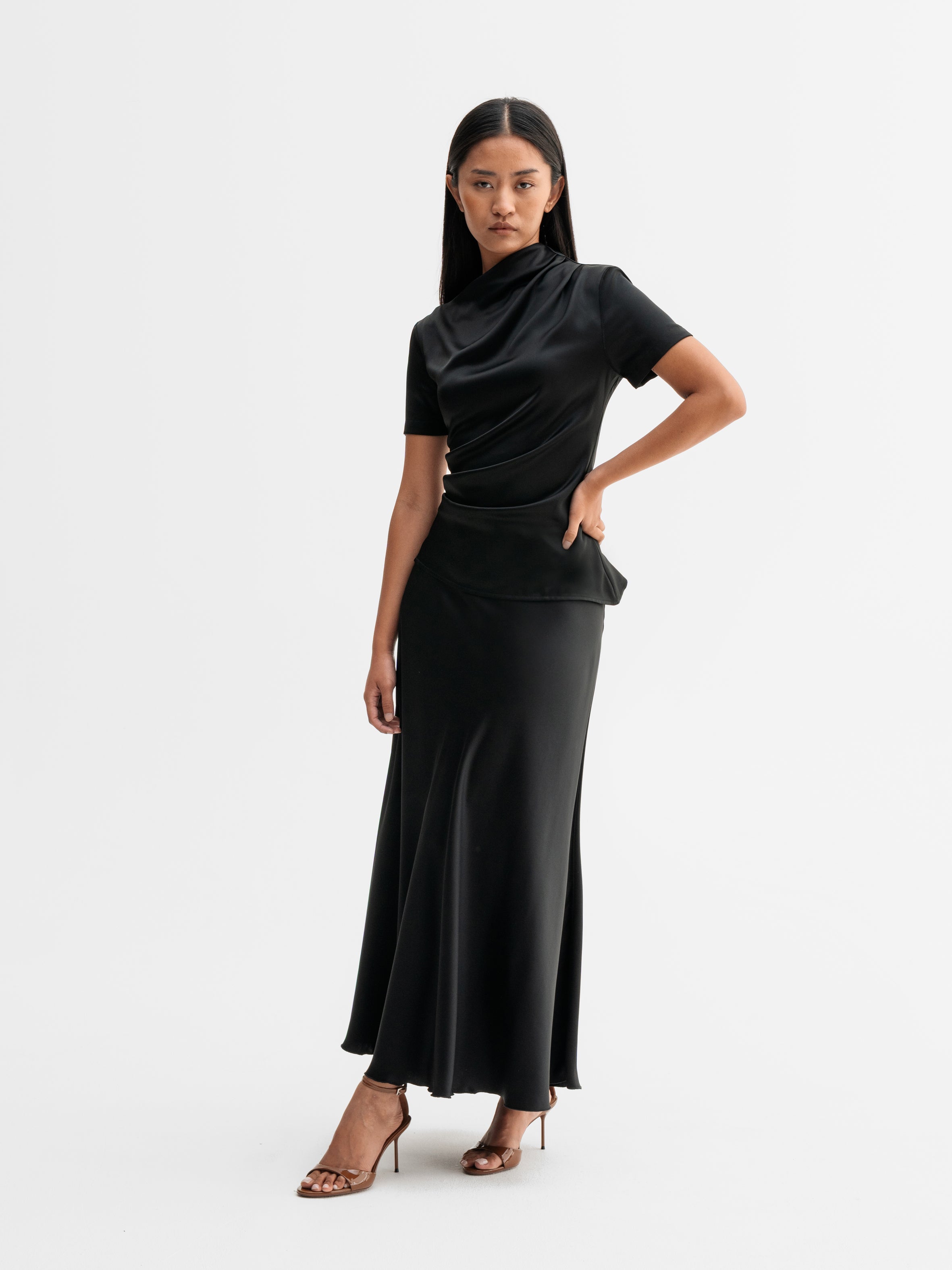 Lizi Satin Tee Black