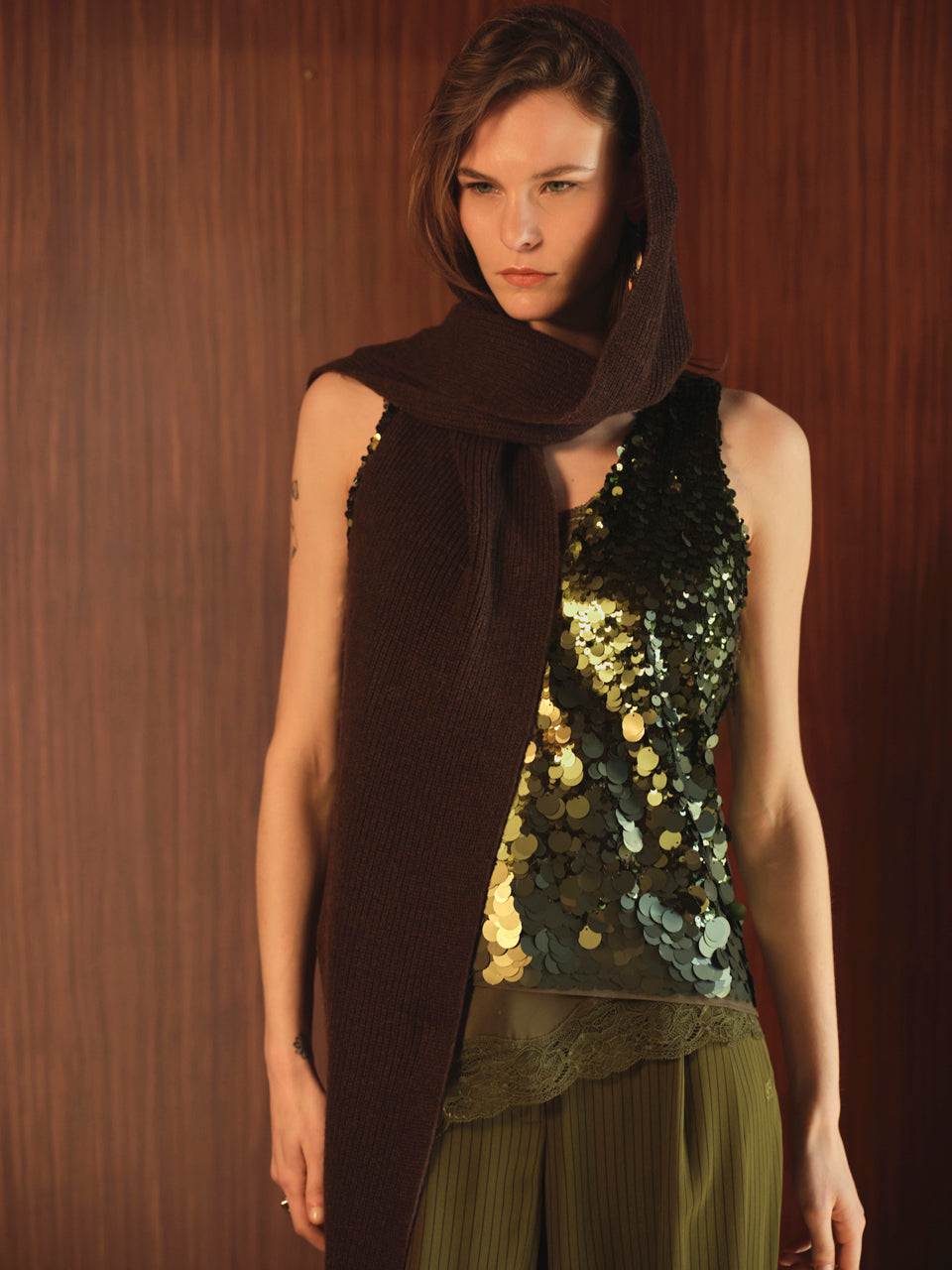 Lone Hooded Scarf Dark Brown