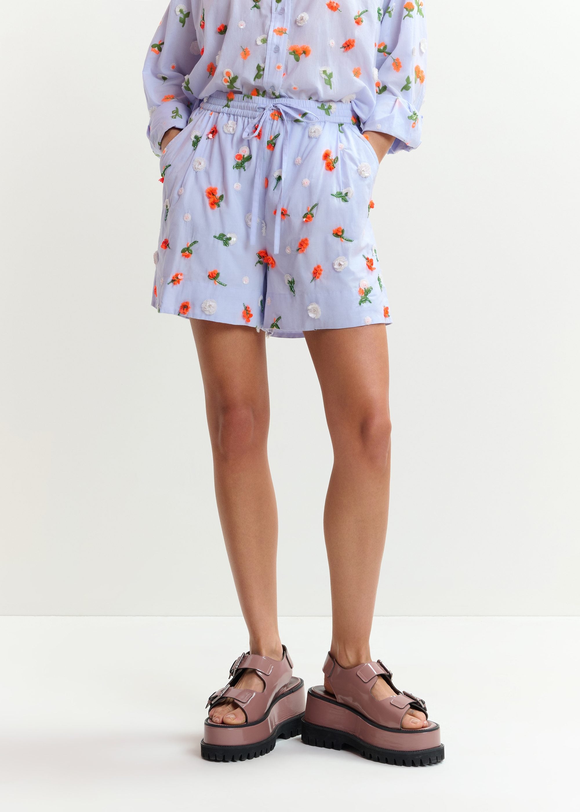 Jelena Shorts Light Blue