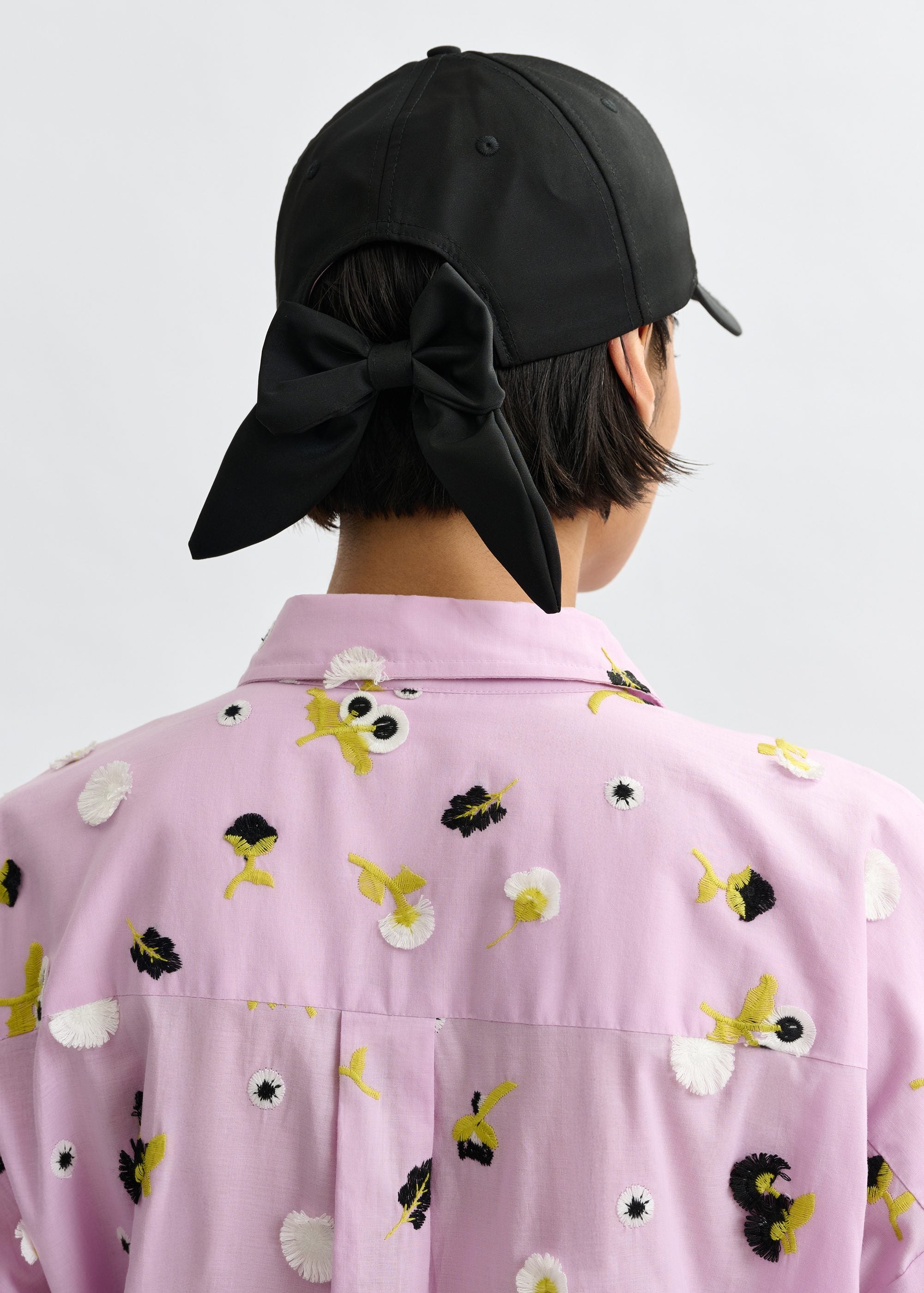 Jiny Cap Black