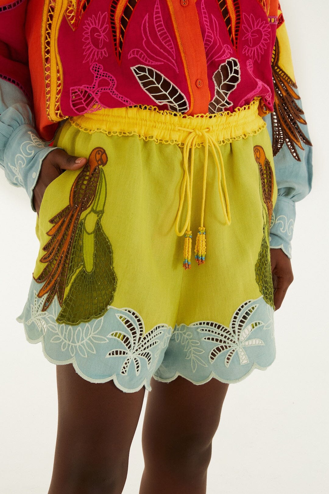 Usiacuri Embroidered Richelieu Shorts Multicolor