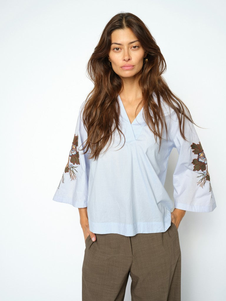 MMAleysa Popli Blouse Skyway