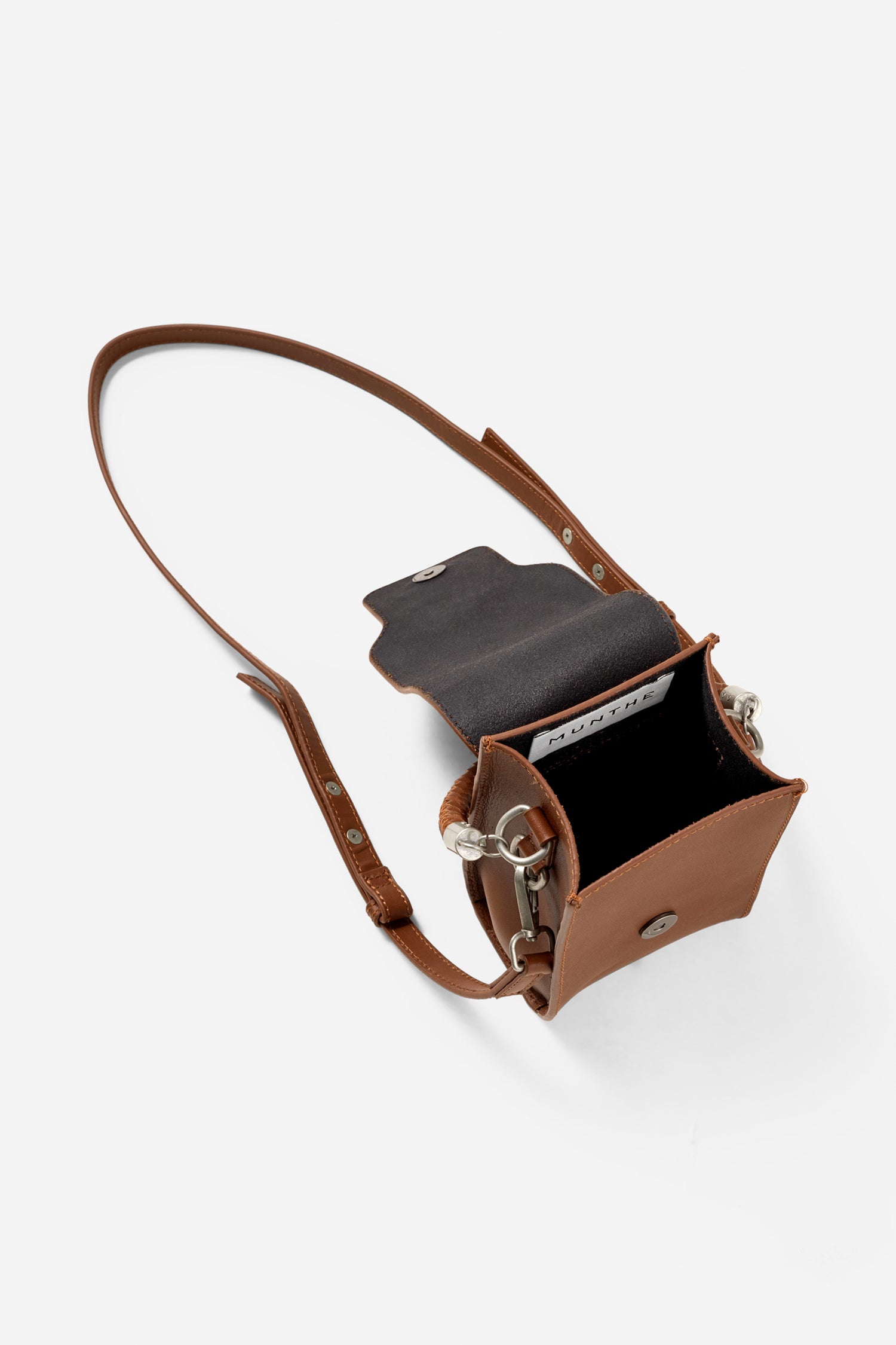 #color_Brown