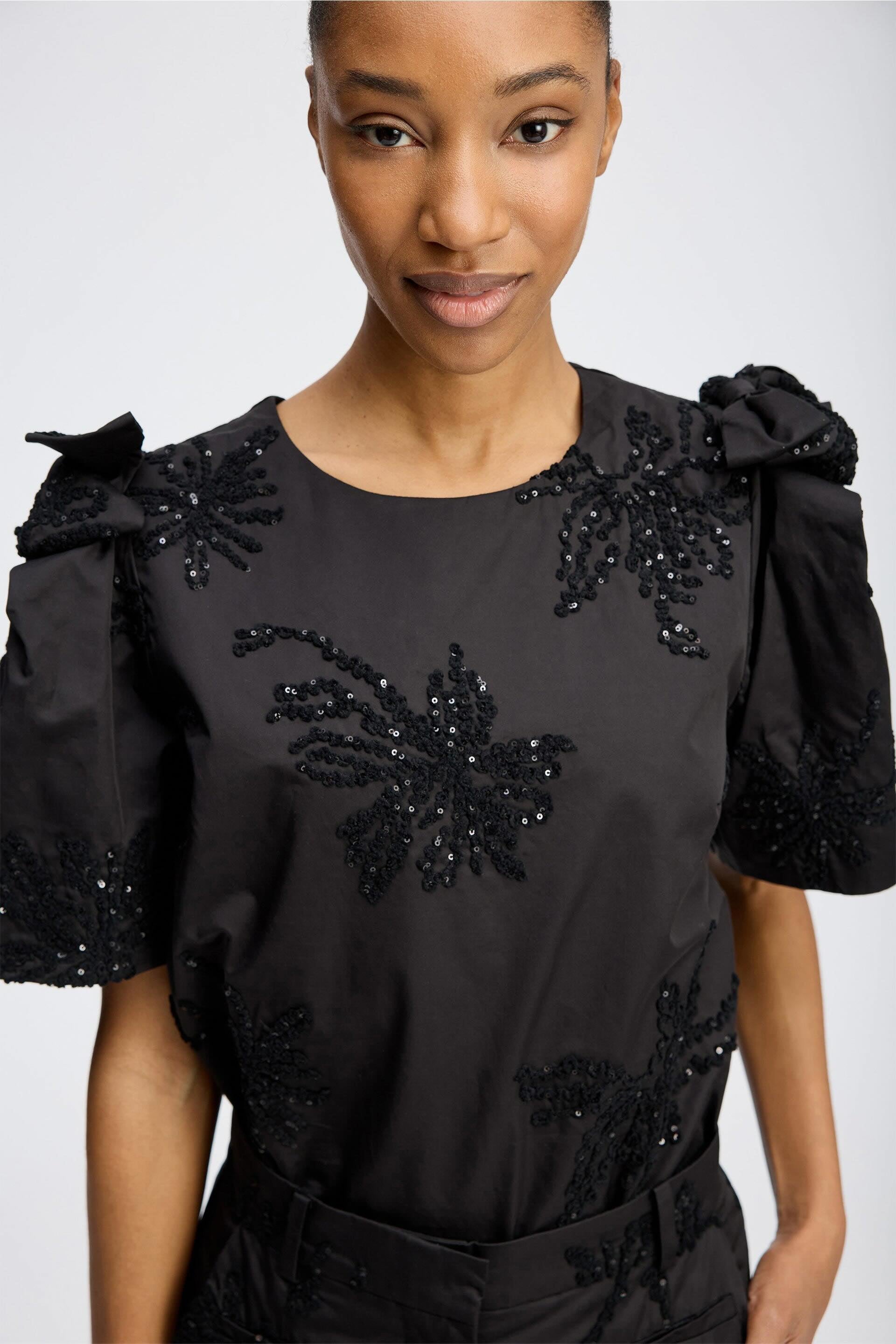 Ryme Blouse