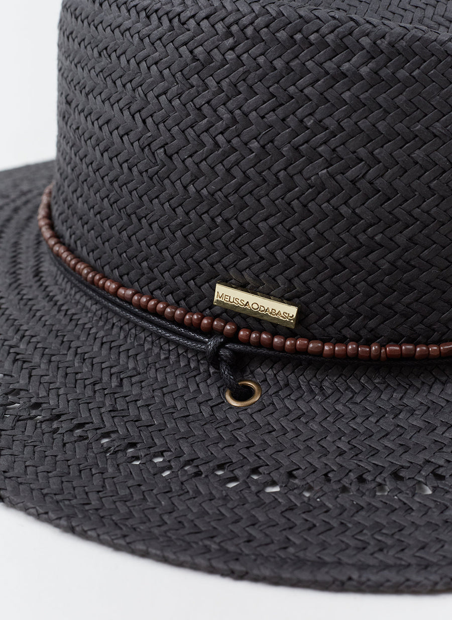 Gisele Hat Black