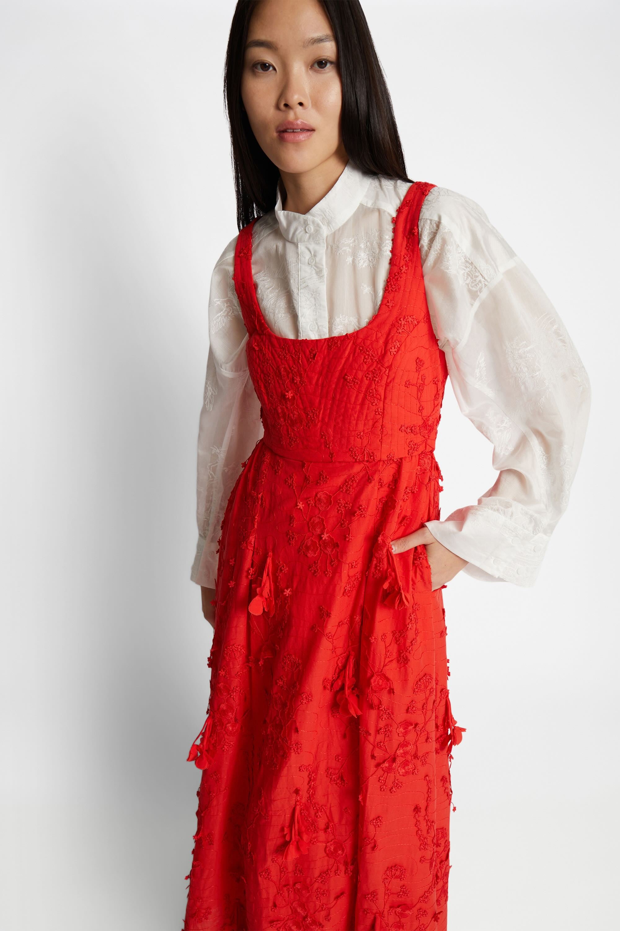 #color_Red