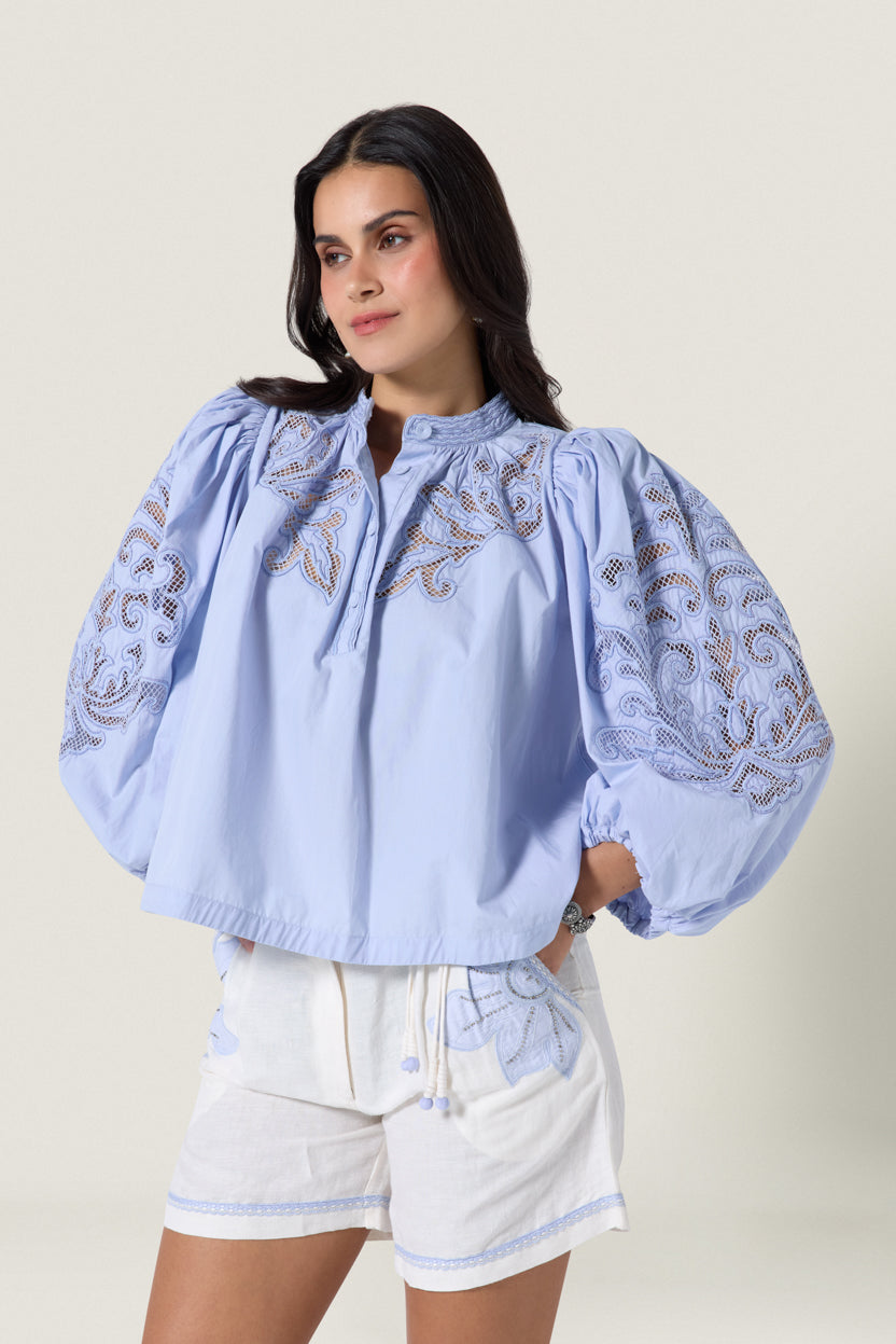 Vareli Shorts Simply White Light Blue