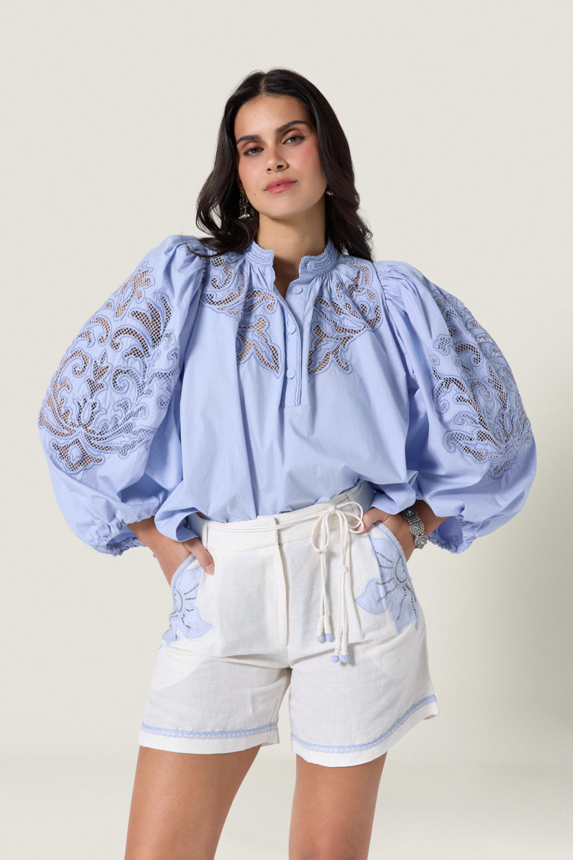 Vareli Shorts Simply White Light Blue