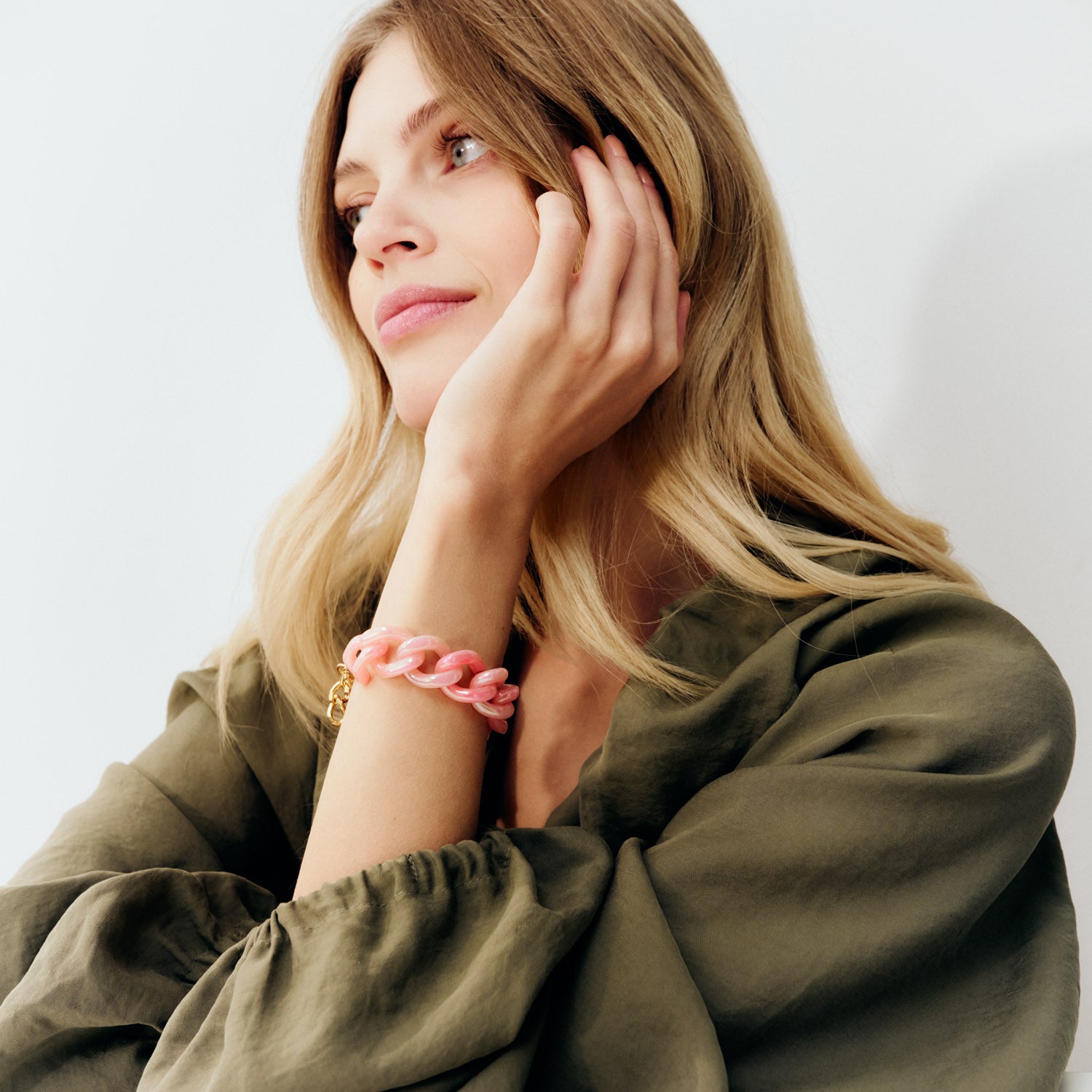 #color_Iridescent Neon Pink Marble