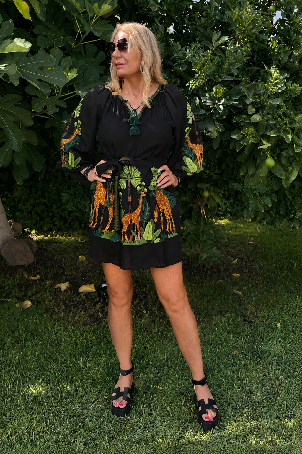 Giraffe Tunic Black