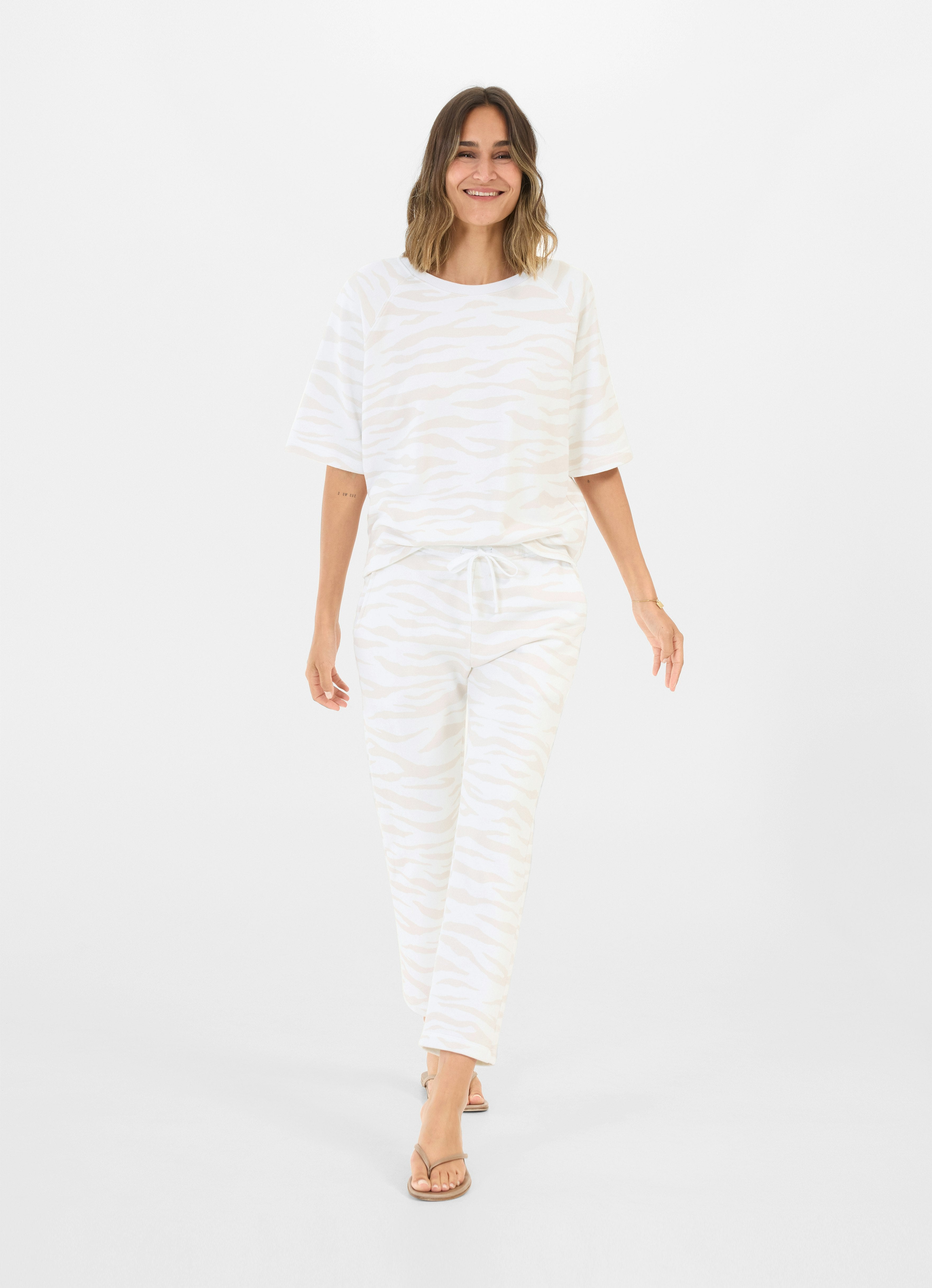 Esmeralda Sweatshirt White