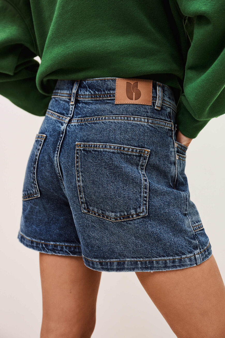 Zevy Short Blue