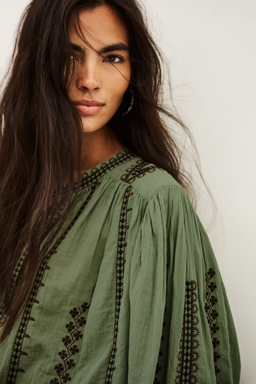 Mona Shirt Amande Green