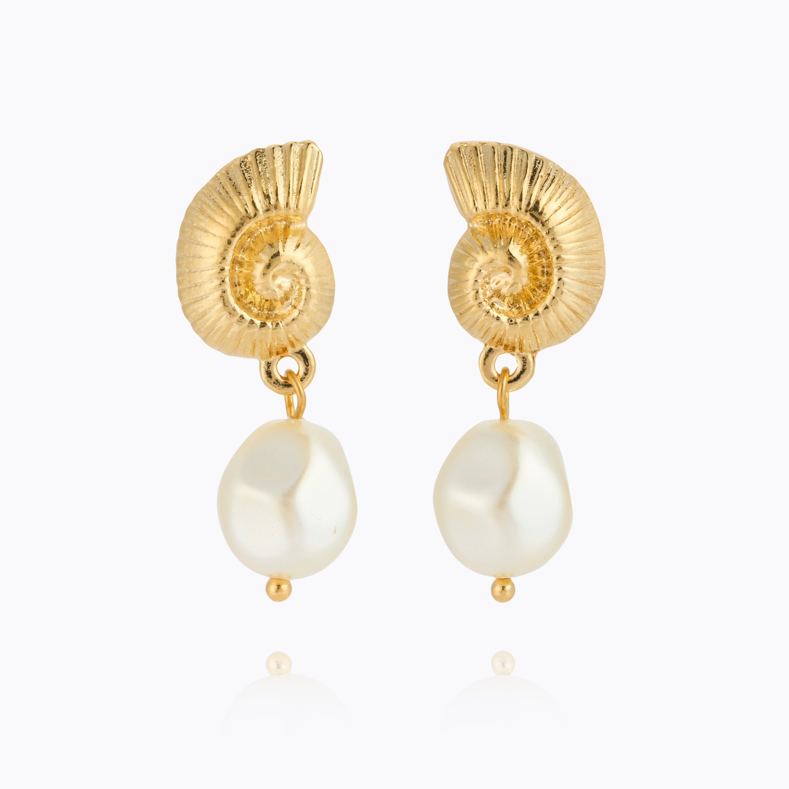 Seadora Earrings Pearl