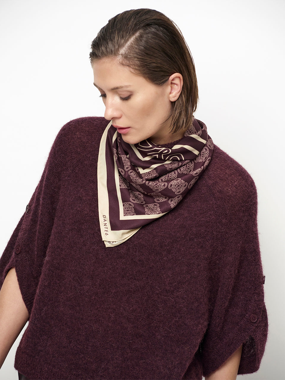 Mahani Sweater Bordeaux Red