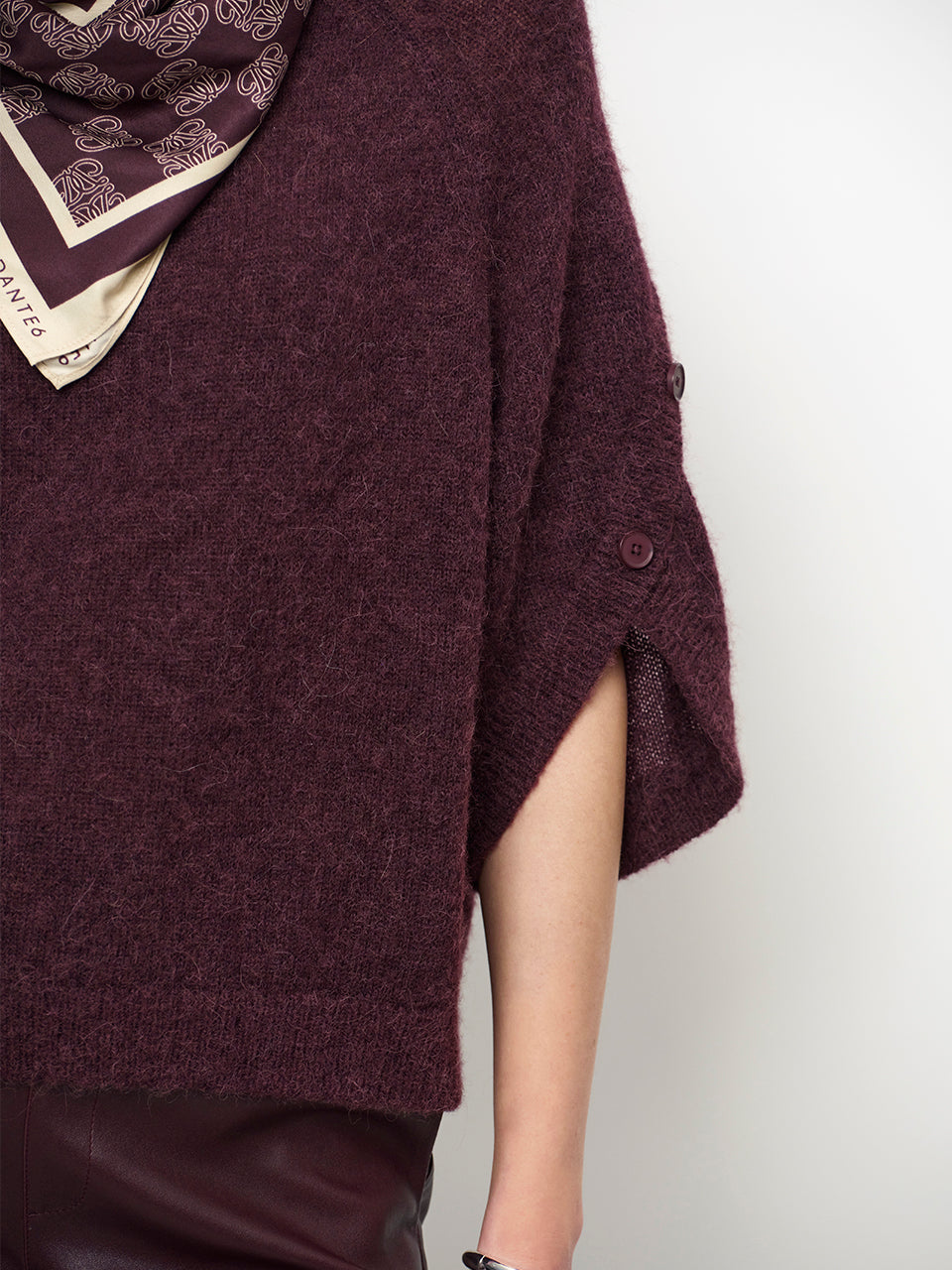 Mahani Sweater Bordeaux Red