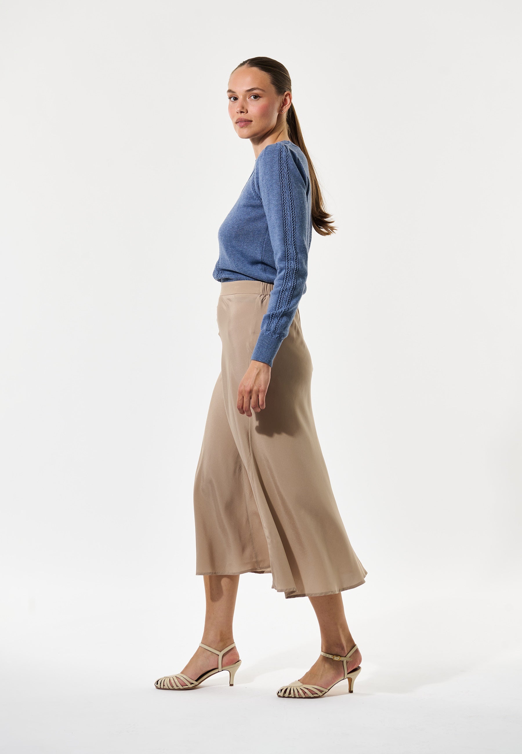 KelaDEA Skirt Biscotti