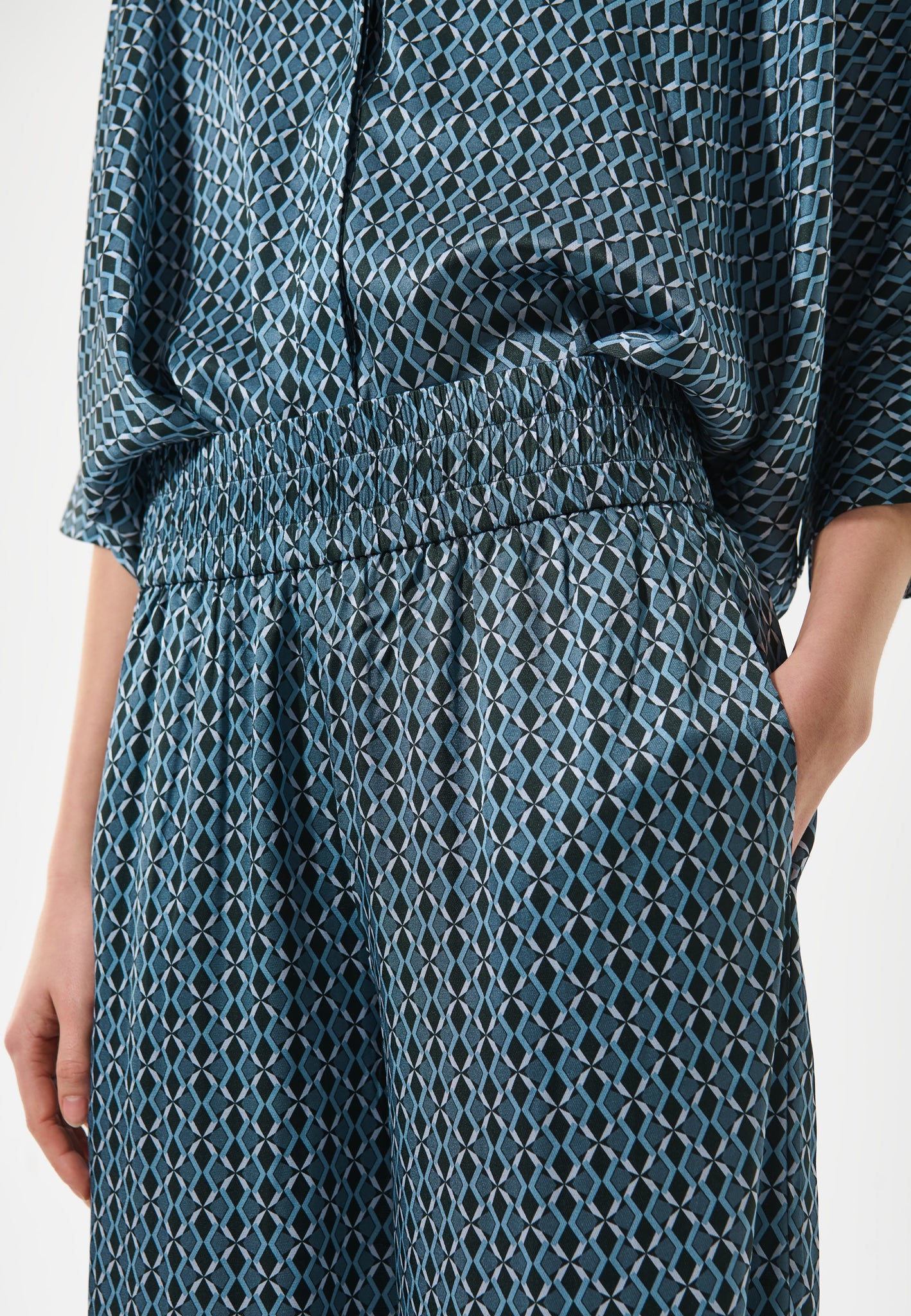 Margodea Trousers B Blue