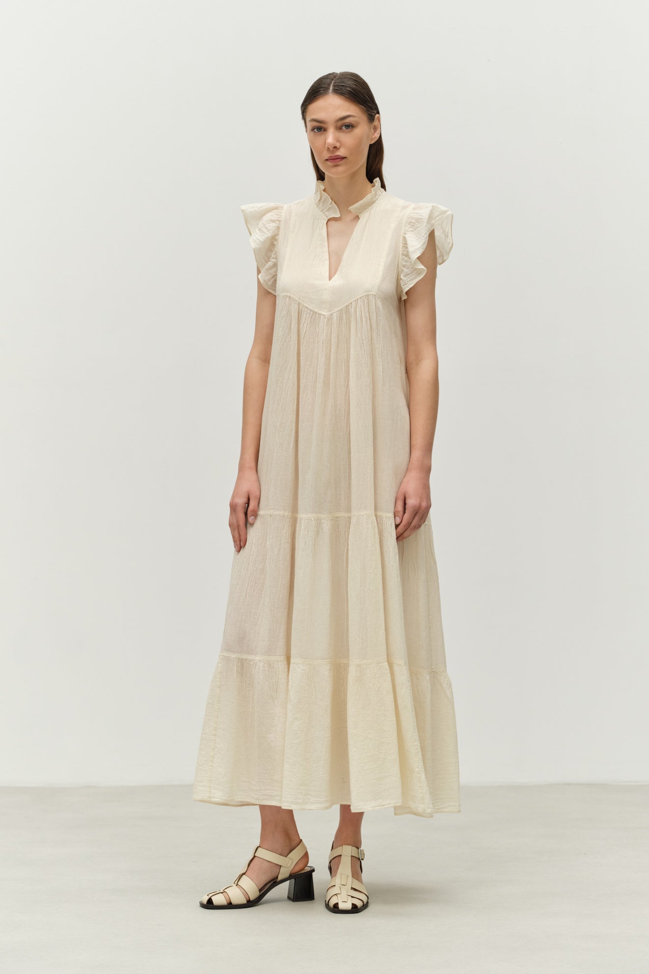 #color_Off-white