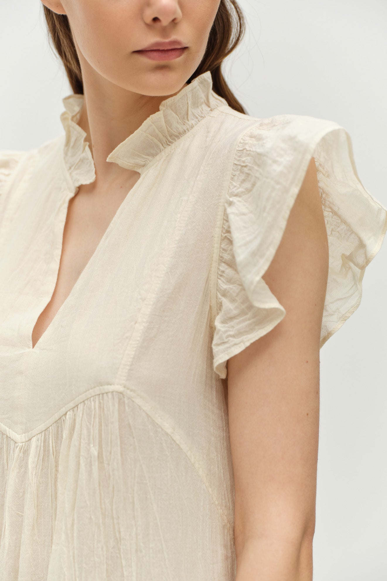 #color_Off-white