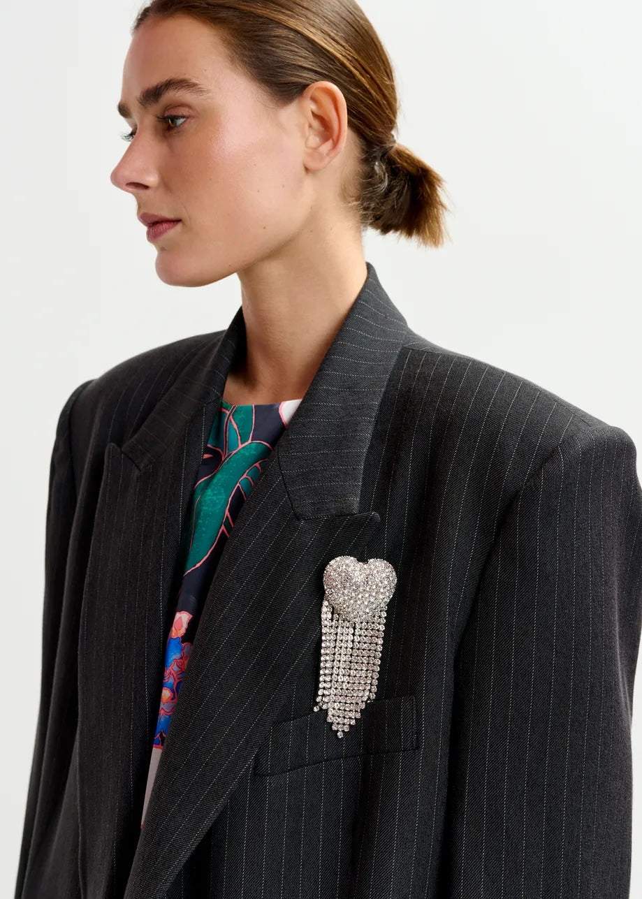 Ilive Brooch