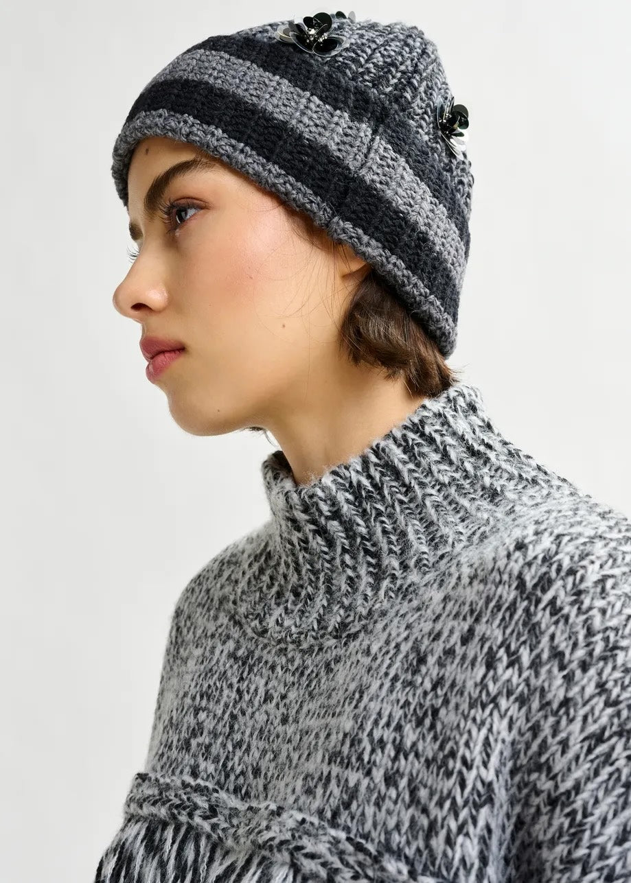 Beanie Shadow