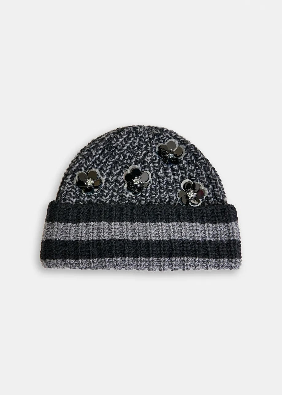 Beanie Shadow