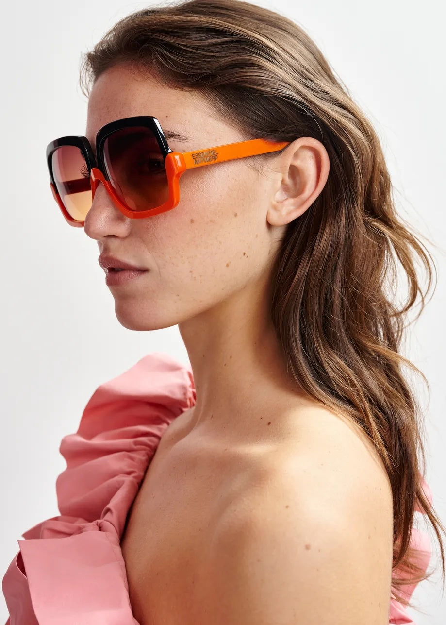 #color_Black - Orange 