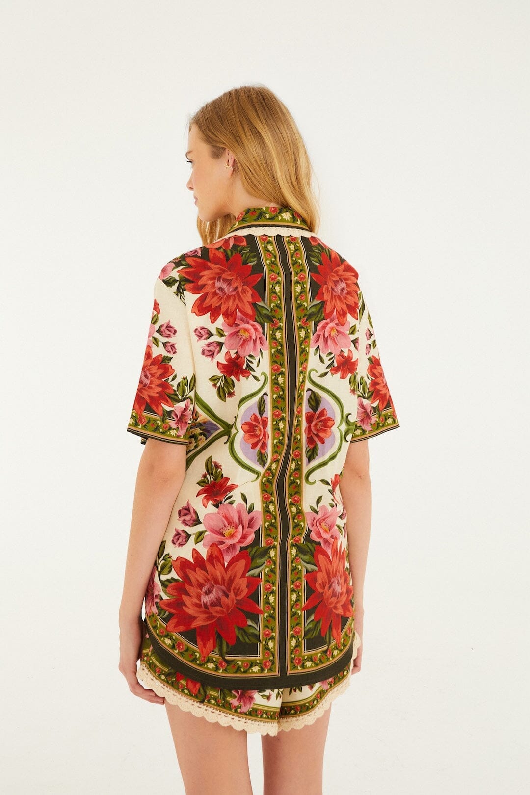 Wonder Rio Sand Shirt Floral Paula Black