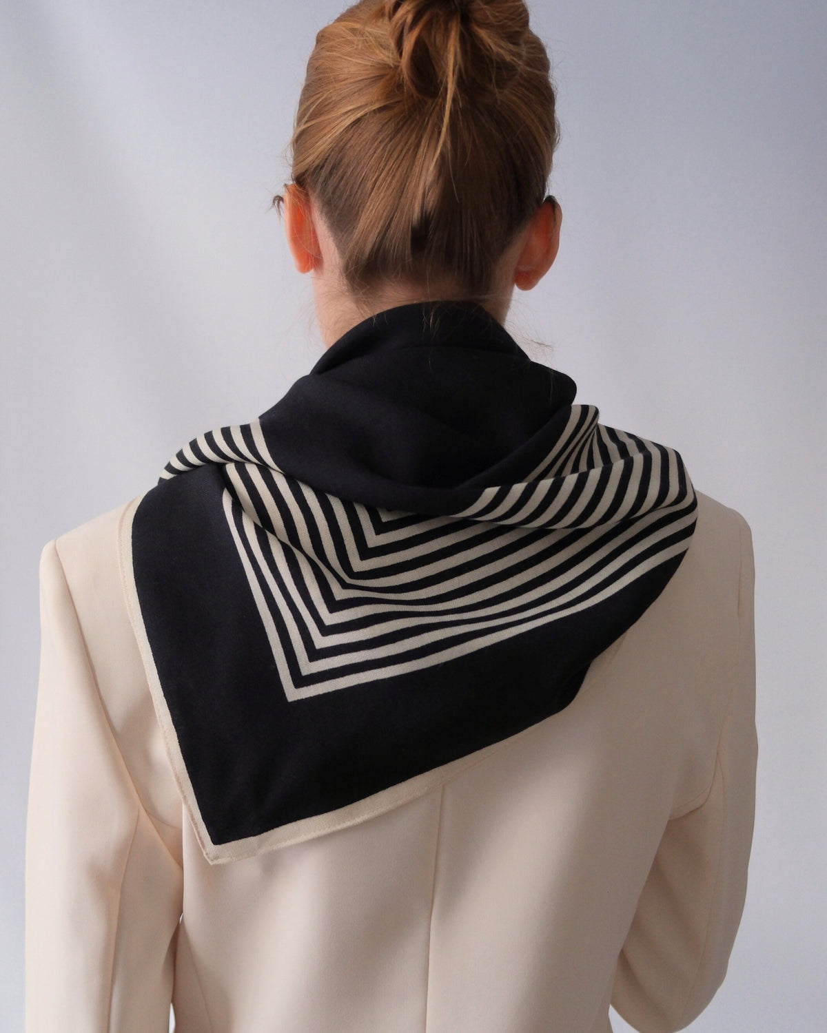 Wool Striped Scarf Black Cream | 90 cm