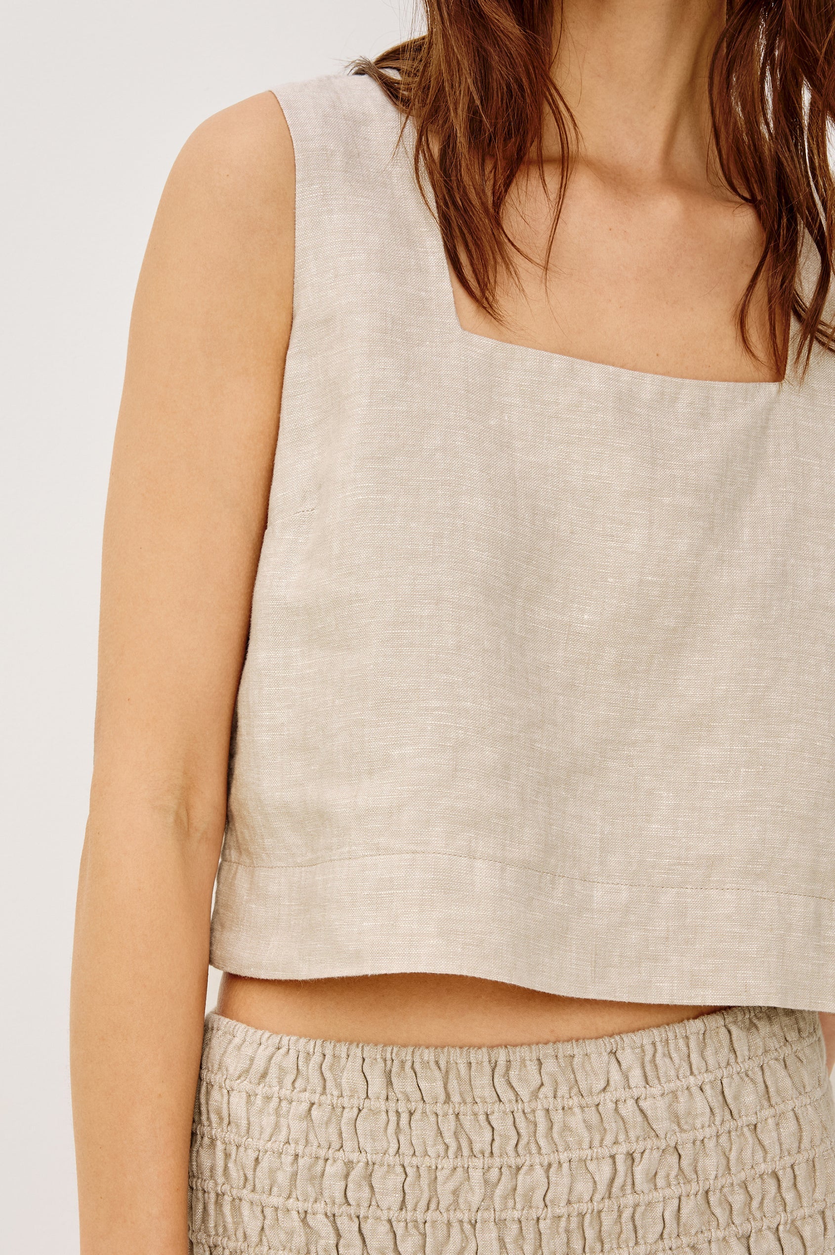Akira Top Heathered Flax