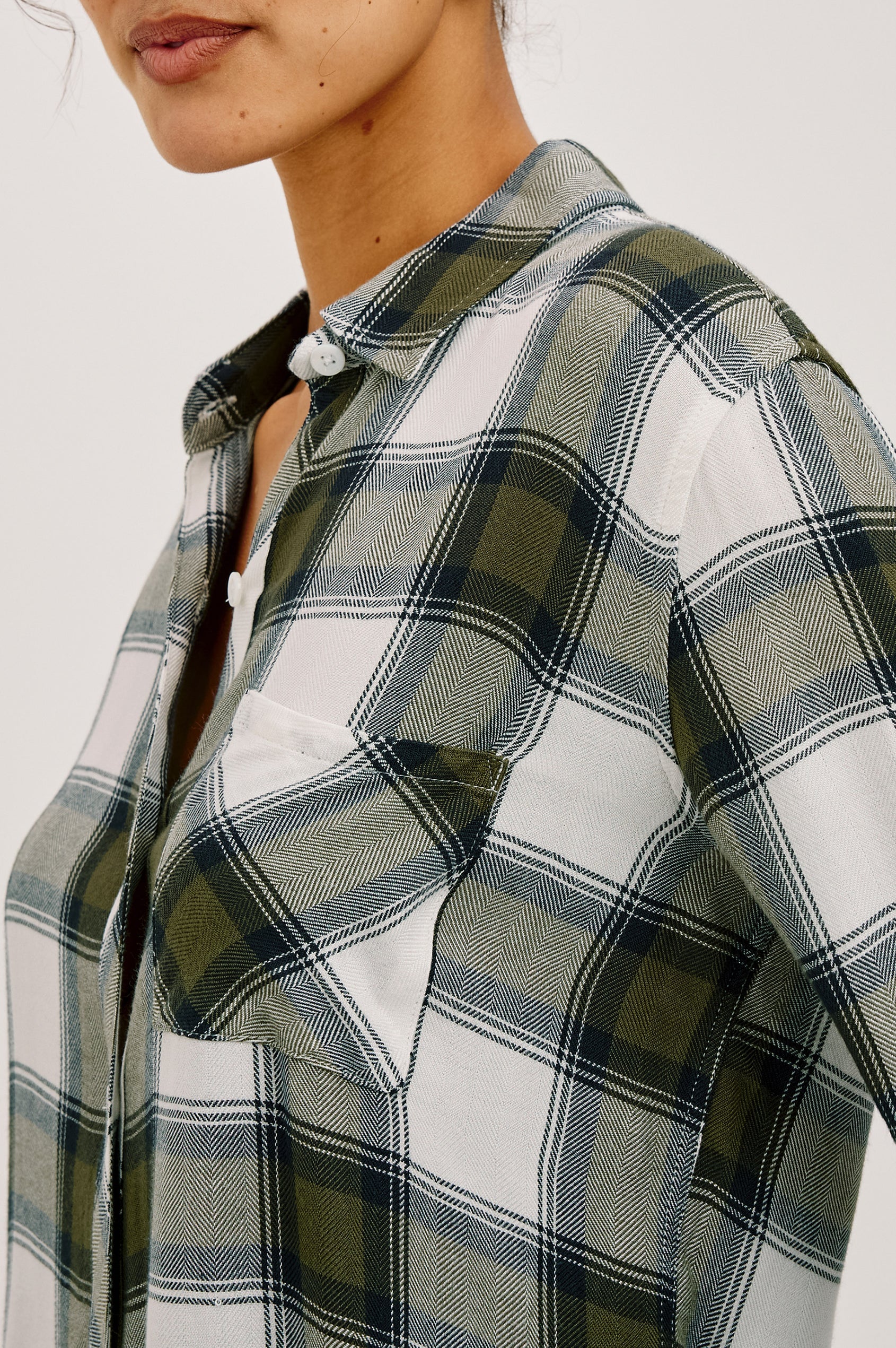 Hunter Shirt Olive Ivory