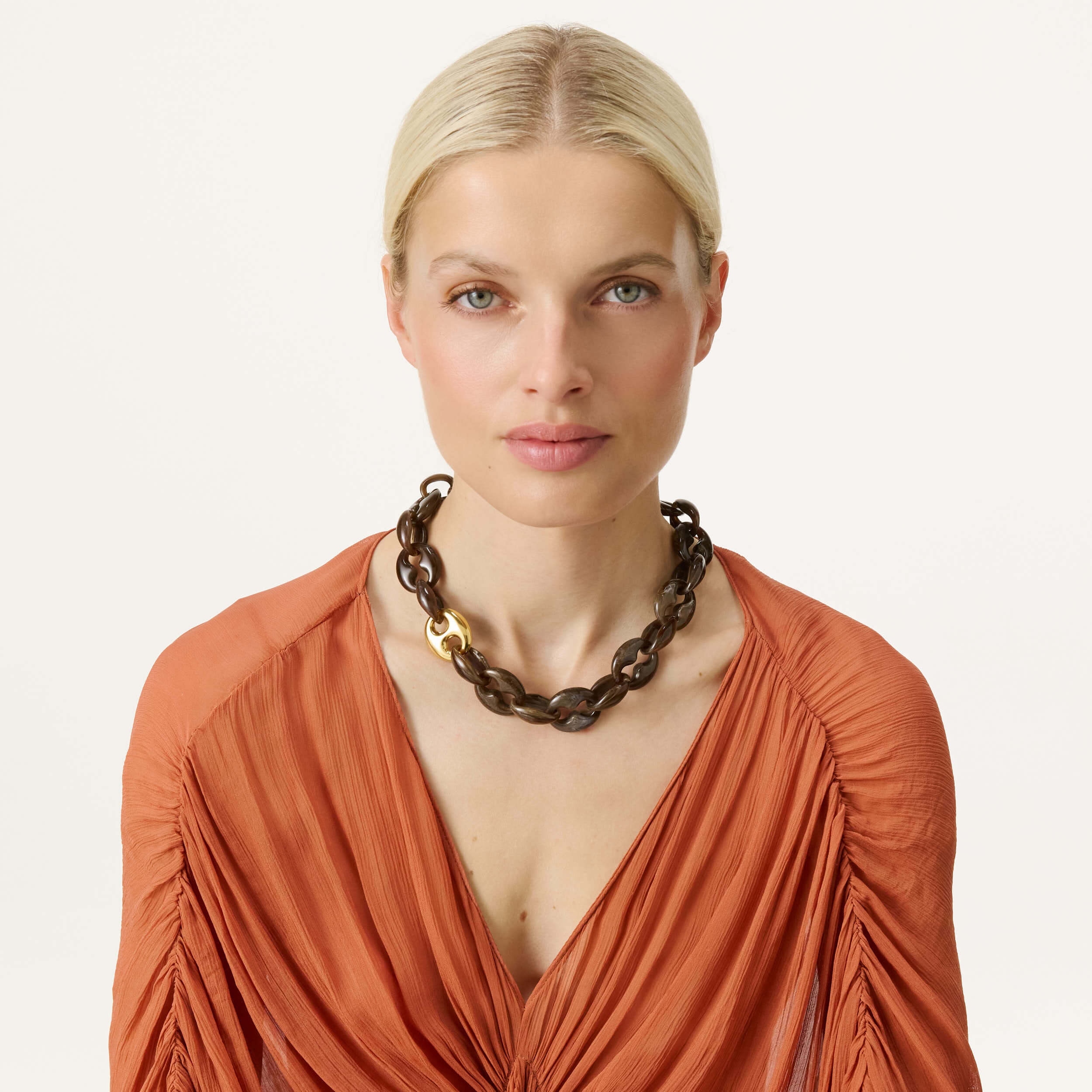 Turtle Necklace Brown